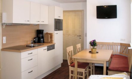 Granat Apartment 5 1