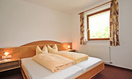 Handle Apartment 3 3