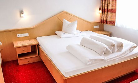 Falkner Apartment 12 7