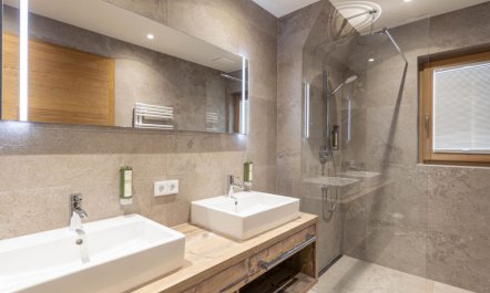 mit 2 Schlafzimmern Holiday Home 8 4