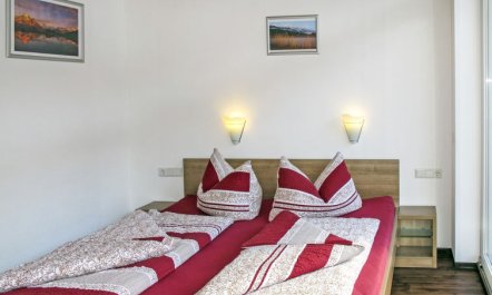 Diamant Apartment 4 6