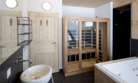 Premium # 01 IR-Sauna&Sprudelpool aussen Apartment 2 4