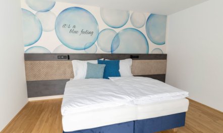 be blue Apartment 8 6