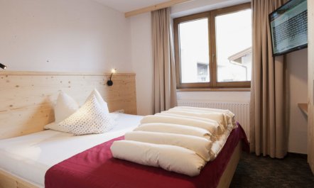 Falkner Apartment 13 1