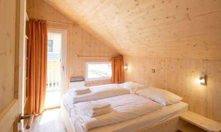 Chalet 4 Schlafzimmern, Sauna & SwimSPA Holiday Home 17 4