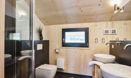 mit 4 Schlafzimmern für bis zu 10 P. Holiday Home 2 6