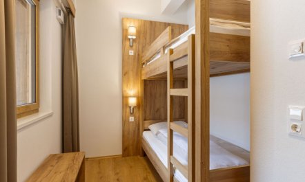 mit 3 Schlafzimmern Apartment 4 7