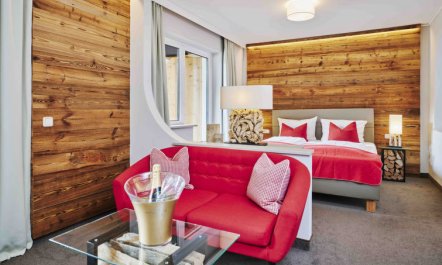 Juniorsuite bis zu 4 P &Wellnessbereich Apartment 2 2