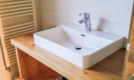 Althaus Apartment 2 7