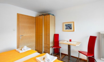 Rupertus Apartment 3 6