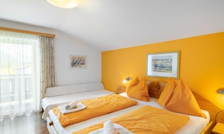 Rupertus Apartment 3 4