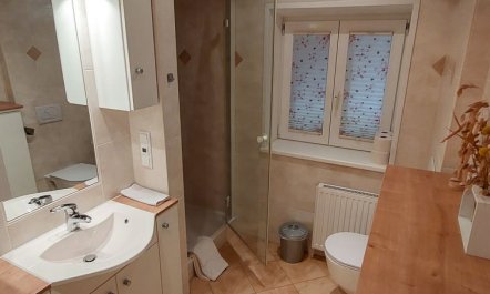 Rupertus Apartment 2 4