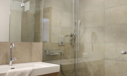 Superior # 301 für bis 6 Personen Apartment 27 4