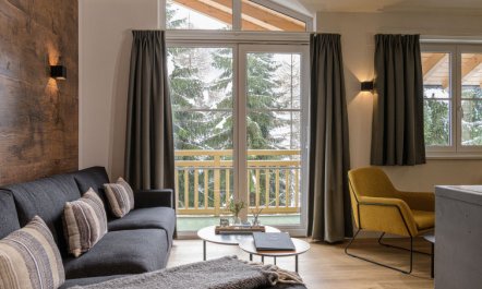 Dreams Apartment 4 1