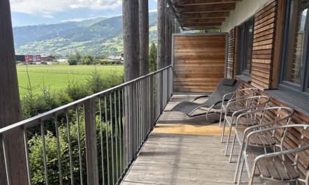 Oskar (Top 4) Apartment 2 1