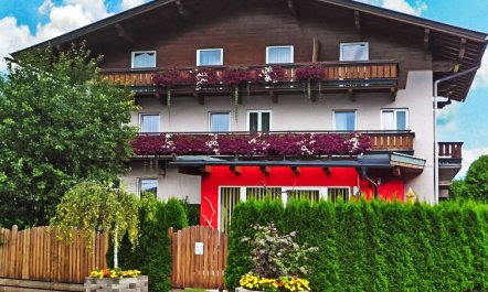 Rupertus Apartment 4