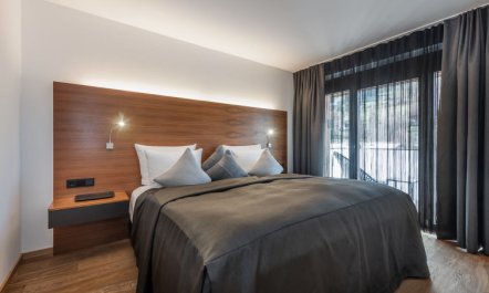 Taxacher Apartment 2 4