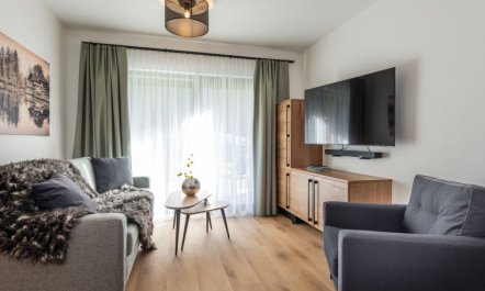 Taxacher Apartment 2 3