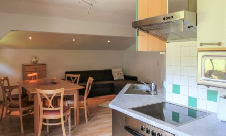 Rossbrand Apartment 2 2