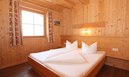 Chalet Elisabeth Holiday Home 3 4
