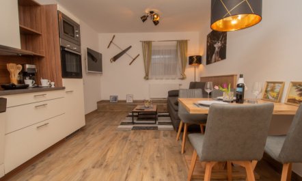 # 125 für bis zu 4 Personen Apartment 13 2
