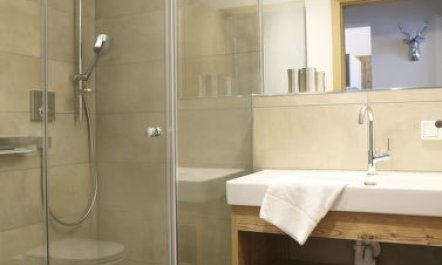 Superior # 331 für bis 6 Personen Apartment 31 7