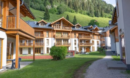 Schönblick Mountain Resort Apartment 4