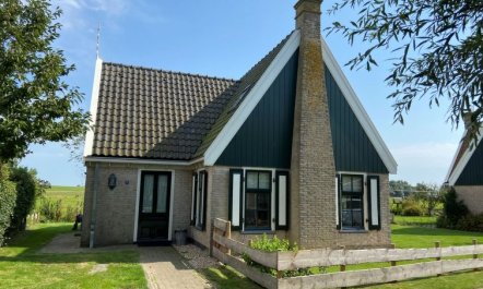 Wiringherlant Holiday Home 2