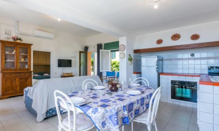 Harbour Apartment 2 6