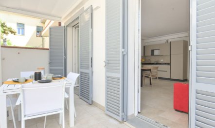 Pianosa I Apartment 2 2