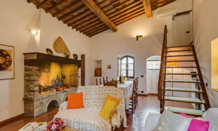 Antico Borgo S Lorenzo Cipresso Apartment 3 5