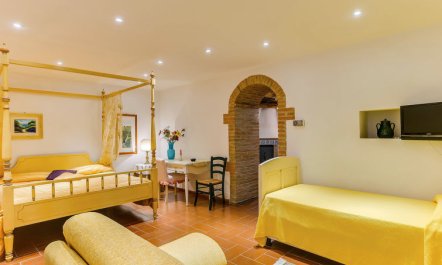 Antico Borgo San Lorenzo-Alloro Apartment 2 7