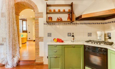 Antico Borgo San Lorenzo-Alloro Apartment 2 6