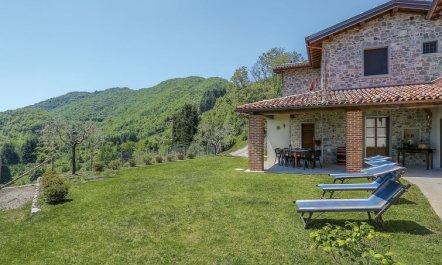 Le Bore (CNG123) Holiday Home 4