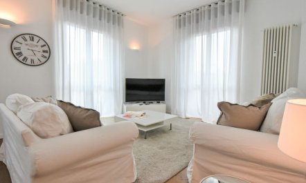 Corso Genova Apartment 7