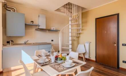 Piazza San Giuseppe Apartment 7 6