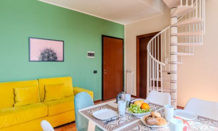 Piazza San Giuseppe Apartment 8