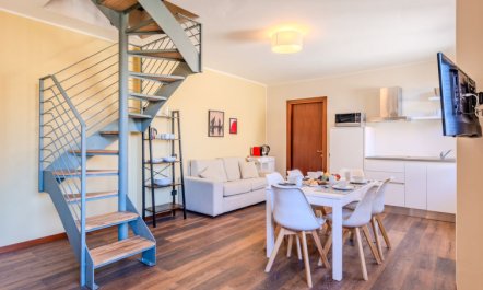 Piazza San Giuseppe Apartment 10