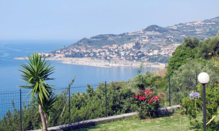 Primavera (PGI131) Apartment 3 5