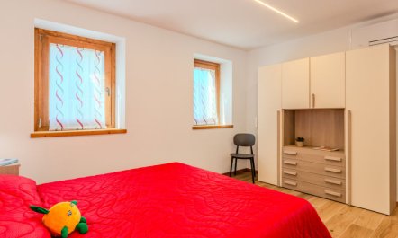 Martin Pescatore Apartment 3 6