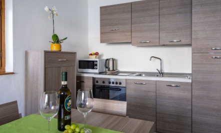 Tramonto (SEA116) Apartment 3 7