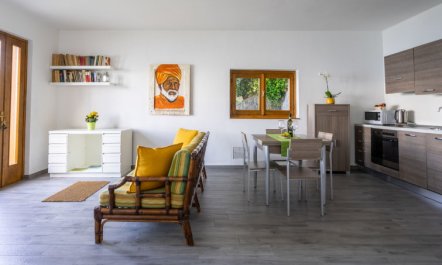 Tramonto (SEA116) Apartment 3 4