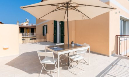 Galatea Apartment 3 4