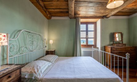 Grande Apartment 4 4