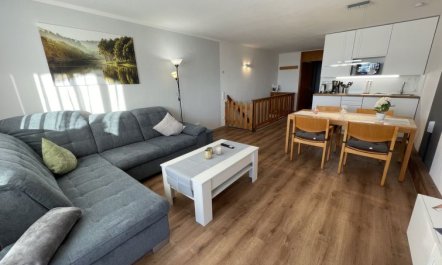 Lula inklusive Schwimmbad und Sauna 5