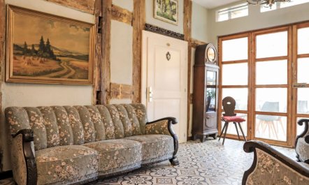 King George III Apartment 7 0