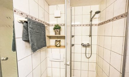 Urlaubsspaß inkl. Schwimmbad und Sauna Apartment 4 4