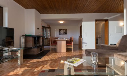 Eifelnatur (Haus 1) Holiday Home 4 1