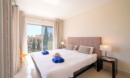 Pine Hills Diamante Apartment 12 4