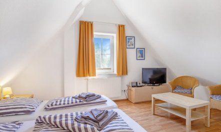 Haus 99 - Seepark Burhave 2